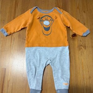 2/12$ Disney Tigger Orange and Gray Kids Pajama Footies